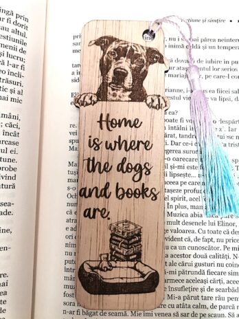 Semn de carte Pitbull Terrier gravat pe lemn