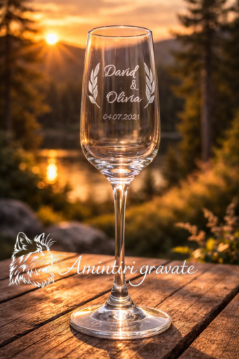 Pahar Șampanie Gravat cu Nume și Dată Model Elegant – Nuntă